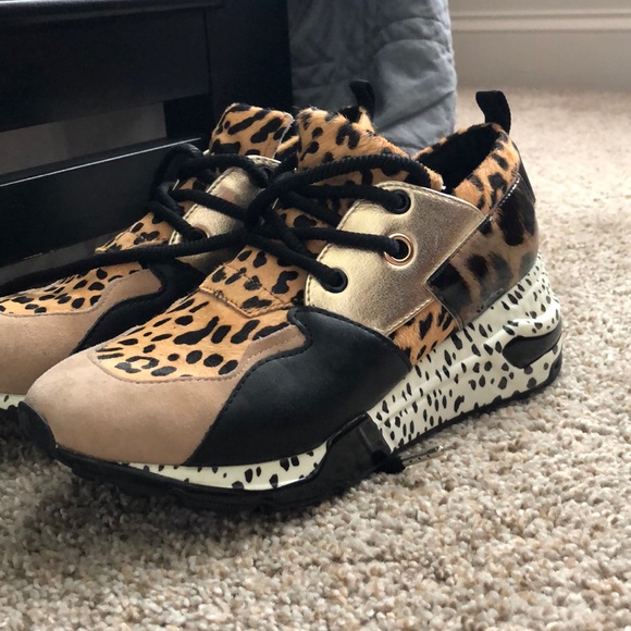 Steve Madden Shoes - Steve Madden Sneakers